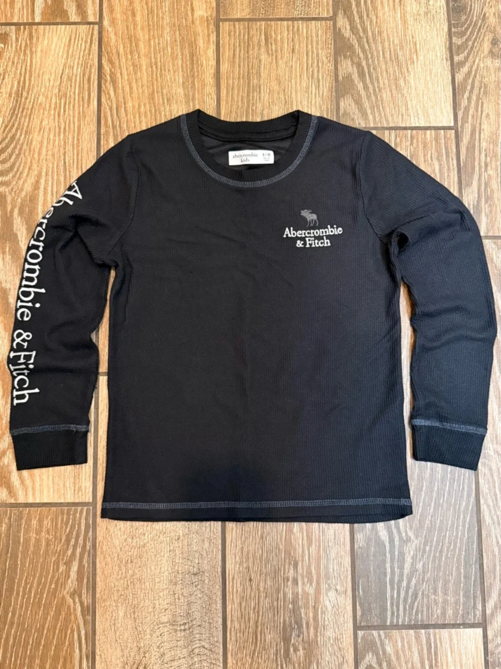 abercrombie kids Long Sleeve Tees - Picture 6 of 6